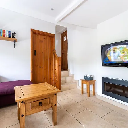 1 Bed In Oc-lr065 Prázdninový dům