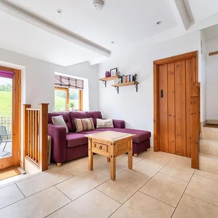1 Bed In Oc-lr065 Prázdninový dům